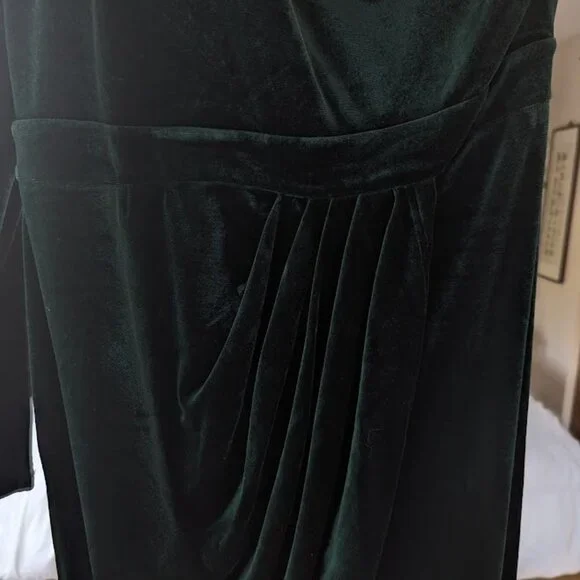 SHEIN SXY One Shoulder Puff Sleeve Draped Velvet Dress size - Picture 5 of 8